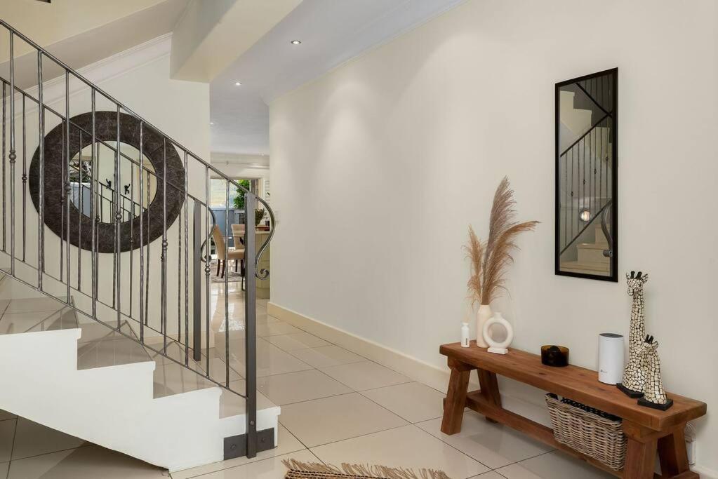 The Tram Home Stay Franschhoek Eksteriør bilde