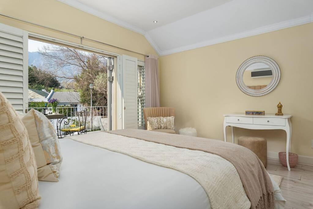 The Tram Home Stay Franschhoek Eksteriør bilde